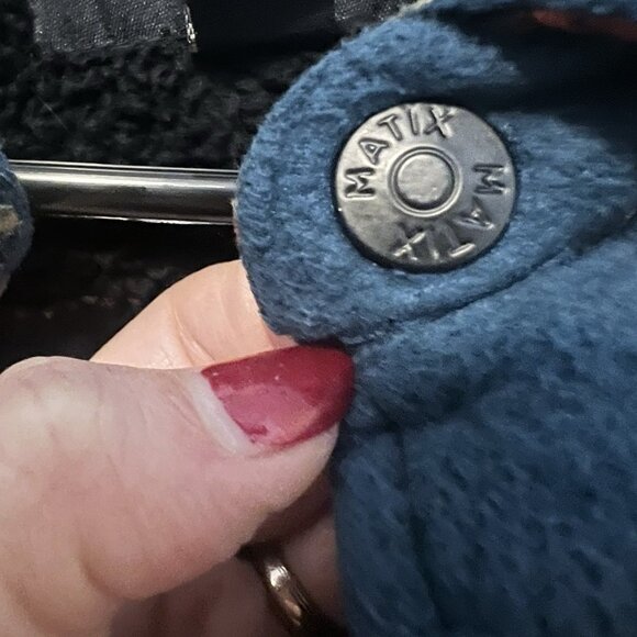 Matix Jacket Men’s Large Plaid Sherpa Lined Snap Front Flannel Shacket Layers - Picture 10 of 13